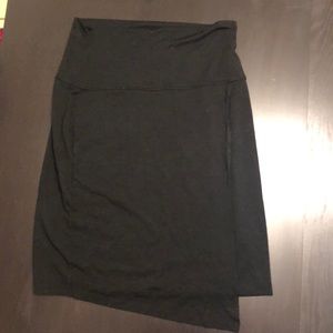Athleta black skirt